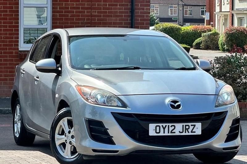 Silver Used 2012 Mazda 3 Hatchback | £4,000 (Fair price) - Image 1/1