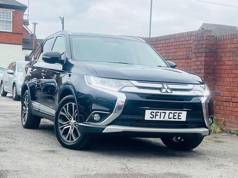 Black Used 2017 Mitsubishi Outlander SUV | £8,795 (Good price) - Image 1/3