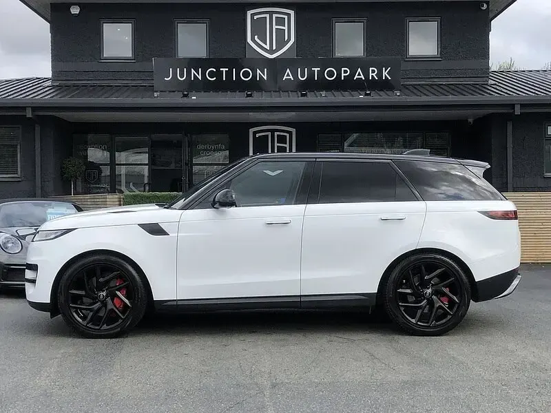 Used Land Rover Range Rover Sport SE 295 HP (216 kW) 2023 Fuji white SUV