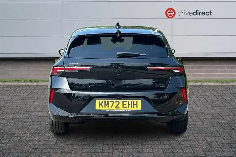 Used Vauxhall Astra GS Line 130 HP (95 kW) 2022 Black Hatchback