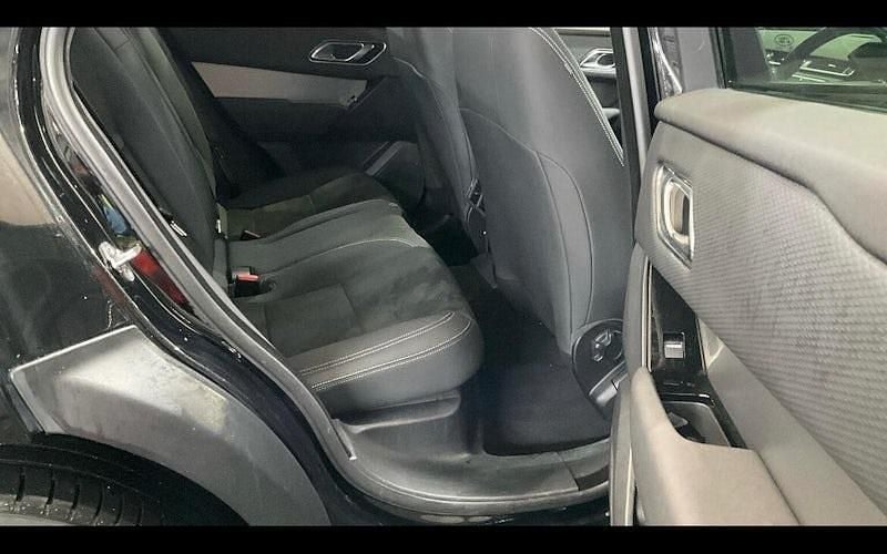 Used Land Rover Range Rover Velar R-Dynamic 179 HP (131 kW) 2019 SUV