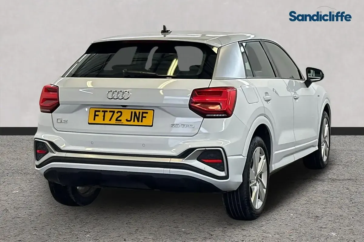 Second-hand Audi Q2 S-Line 150 CP (110 kW) 2026 Alb SUV