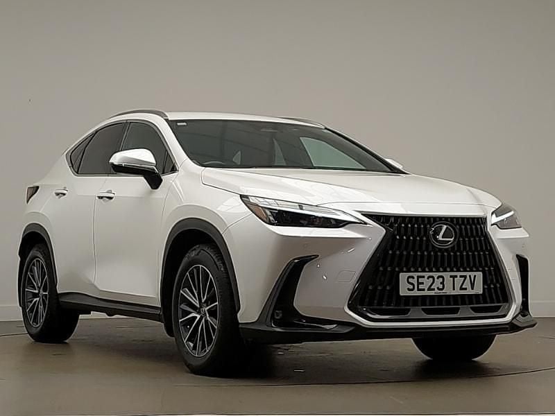 White Used 2023 Lexus NX350h SUV | £33,498 (Super price) - Image 1/4