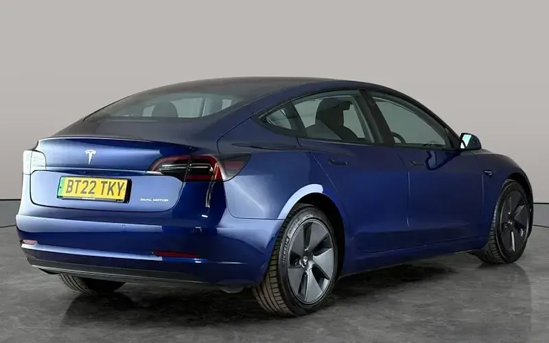 Used Tesla Model 3 Long Range AWD 366 kW (498 HP) 2022 Blue Sedan