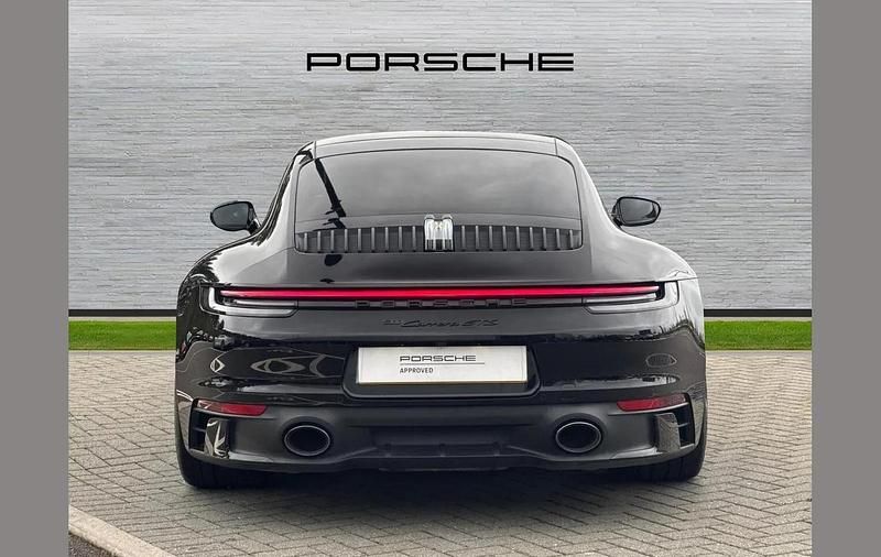 Used Porsche 911 480 HP (353 kW) 2022 Black Coupe