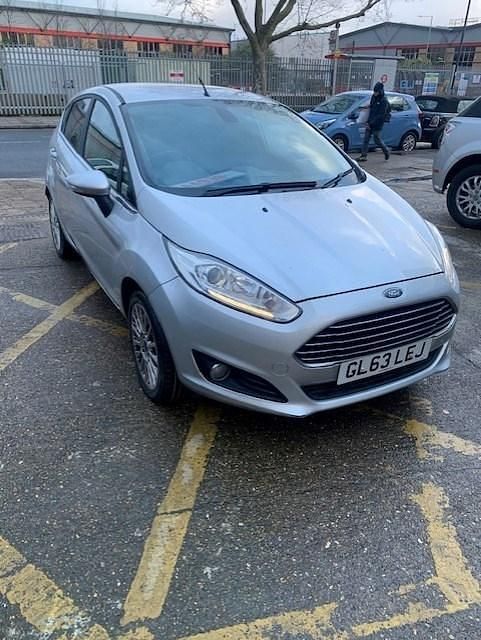 Silver Used 2014 Ford Fiesta Titanium Hatchback | £3,250 - Image 1/4