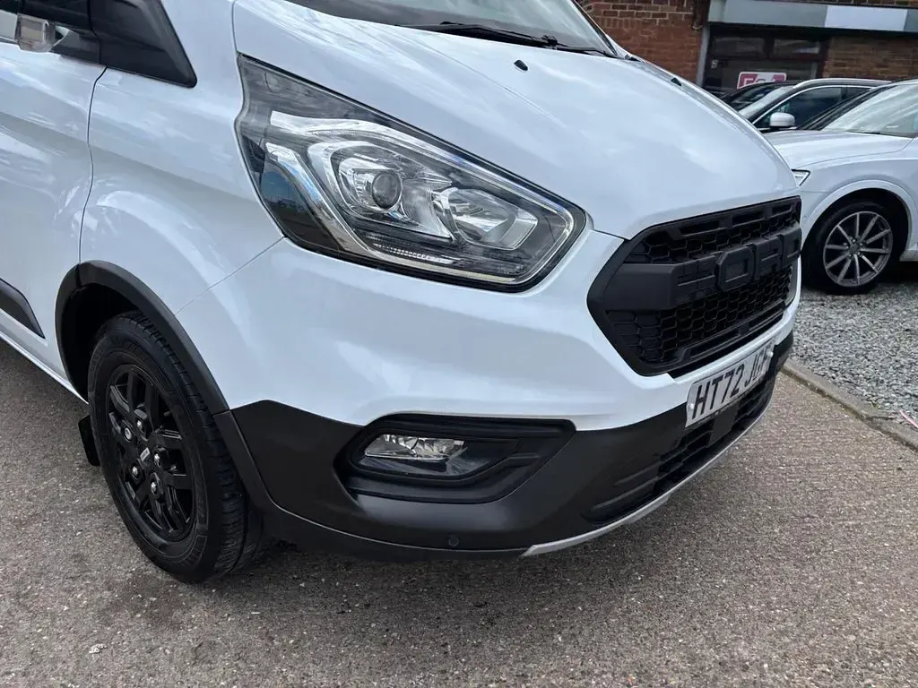 Used Ford Transit Custom S 130 HP (95 kW) 2023 White Van