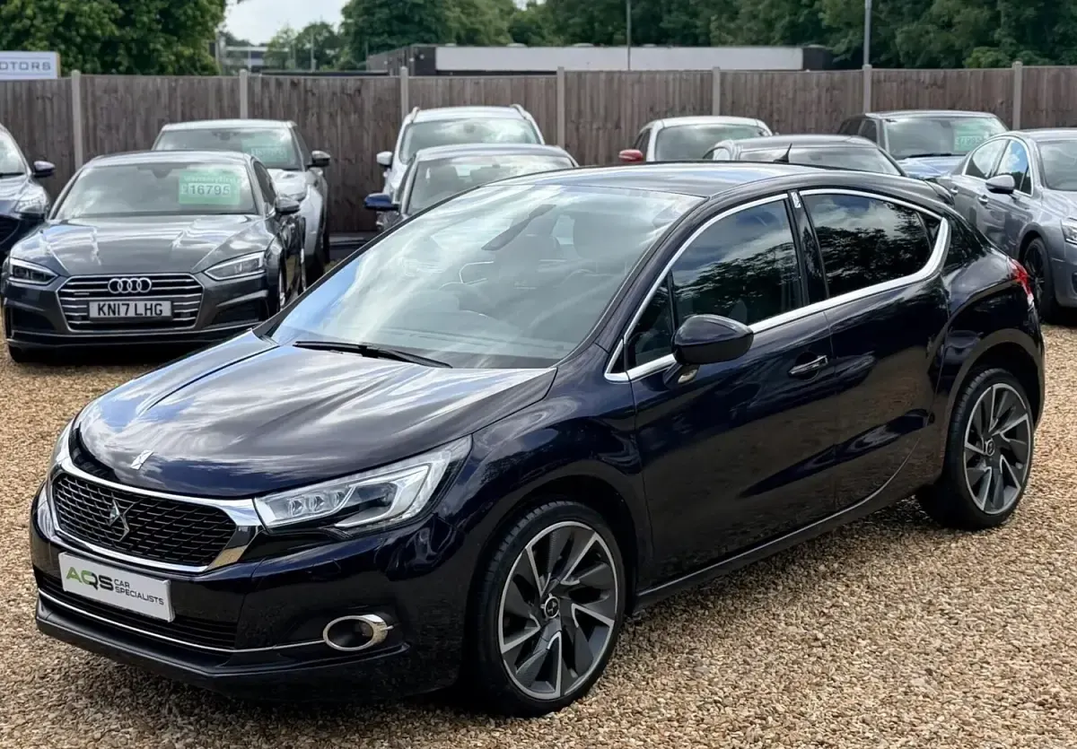 Used DS Automobiles DS4 Prestige 2015 Blue Hatchback