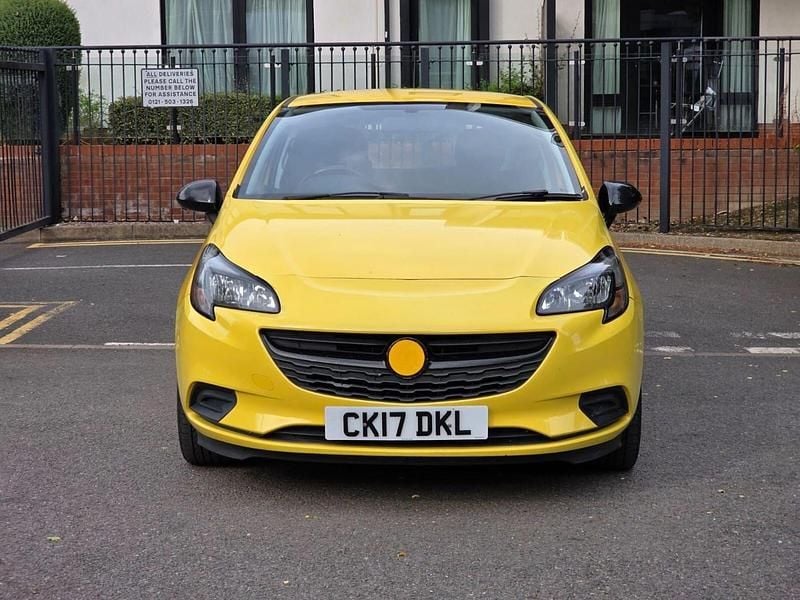 Używany Vauxhall Corsa 2017 Żółty Hatchback