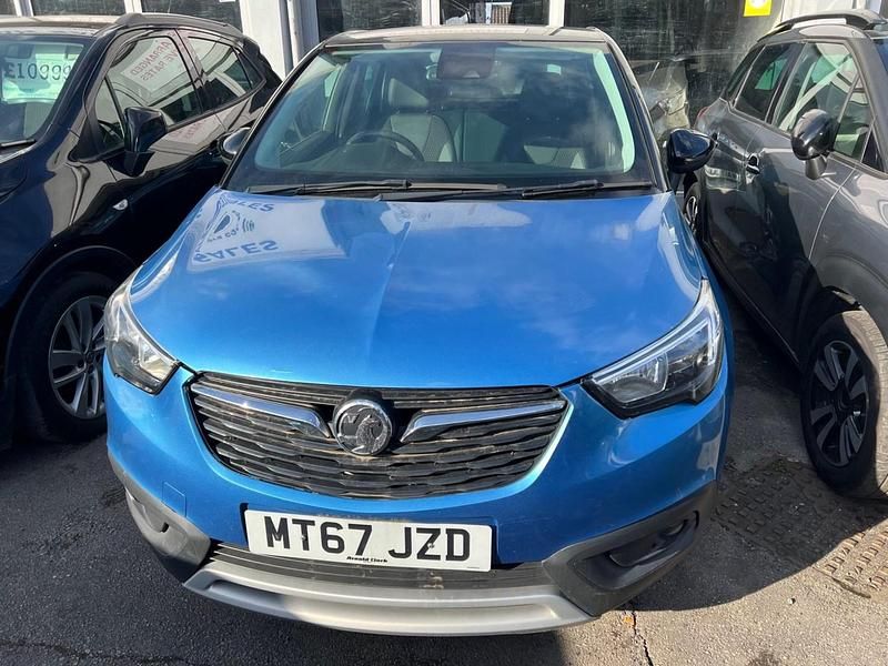 Used Vauxhall Crossland X S 99 HP (72 kW) 2017 Blue SUV