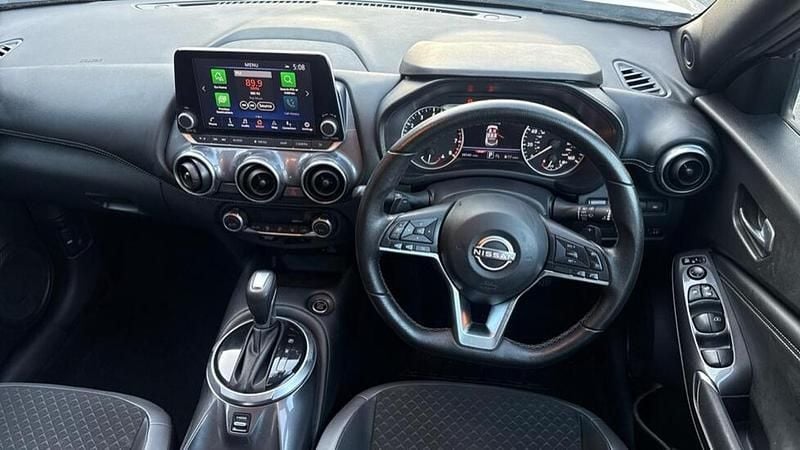 Used Nissan Juke N-Connecta 112 HP (82 kW) 2023 Grey SUV