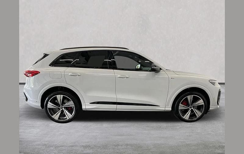 Usado Audi Q5 Performance 204 HP (150 kW) 2025 Branco SUV