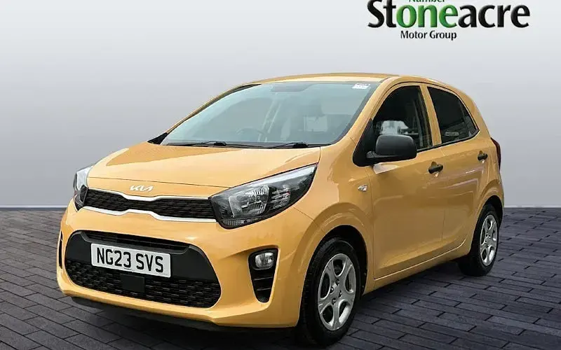 Used Kia Picanto 67 HP (49 kW) 2023 Yellow Hatchback