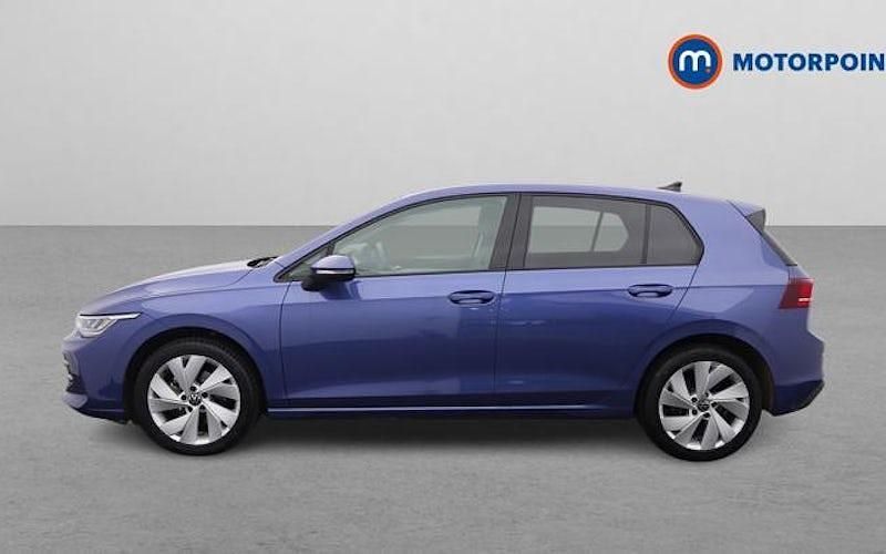 Second-hand VW Golf VIII Match 150 CP (110 kW) 2026 Hatchback