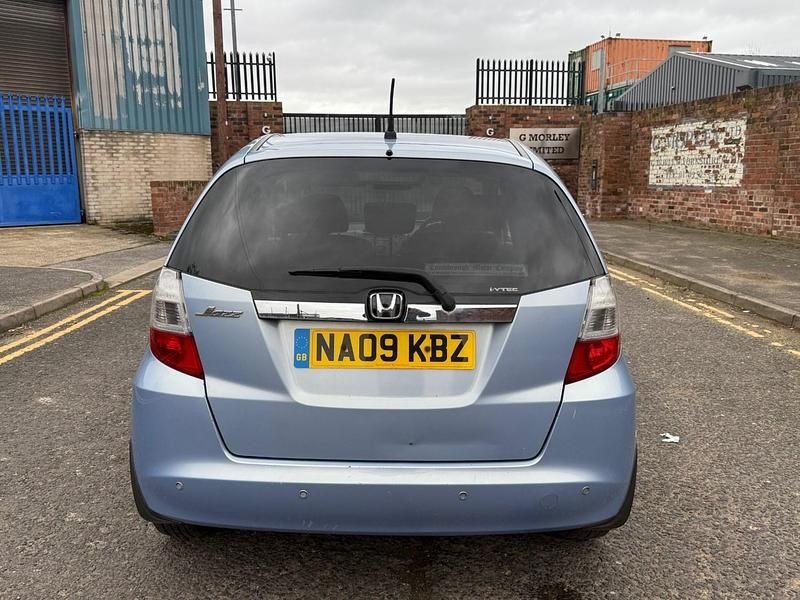 Used Honda Jazz EX 100 HP (73 kW) 2009 Blue Hatchback