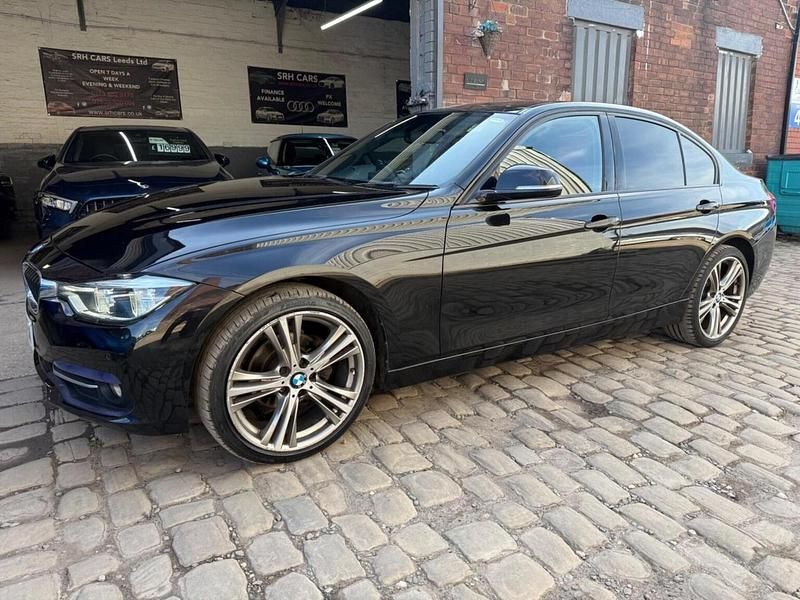 Used BMW 318 Sport Line 2015 Black Sedan