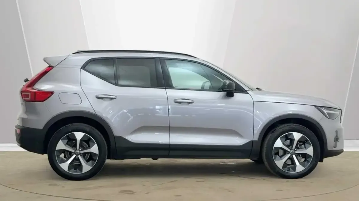 Used Volvo XC40 Plus 194 HP (142 kW) 2026 SUV