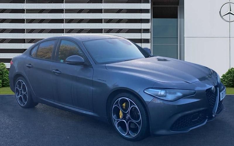 Grey Used 2021 Alfa Romeo Giulia Veloce Sedan | £24,402 (A bit pricey) - Image 1/4