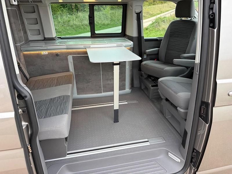 Used VW California California 204 HP (150 kW) 2023 Beige Van