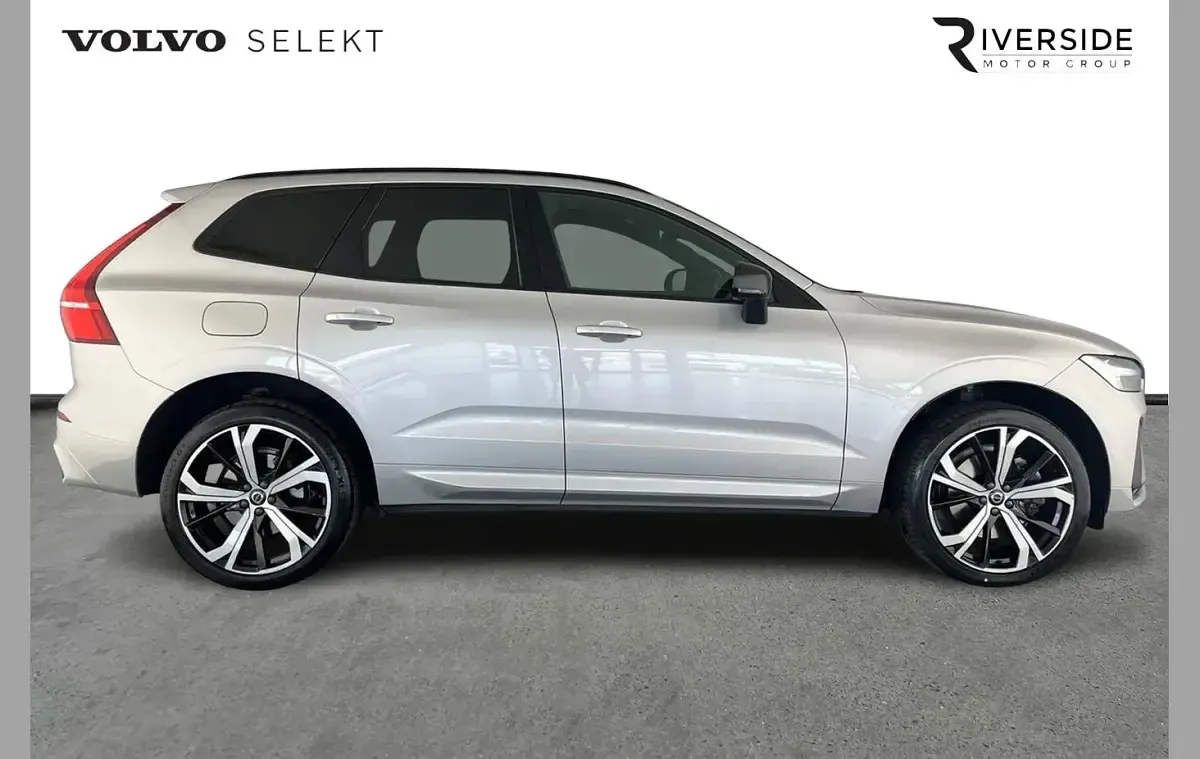 Used Volvo XC60 R-Design Pro 194 HP (142 kW) 2021 Other SUV