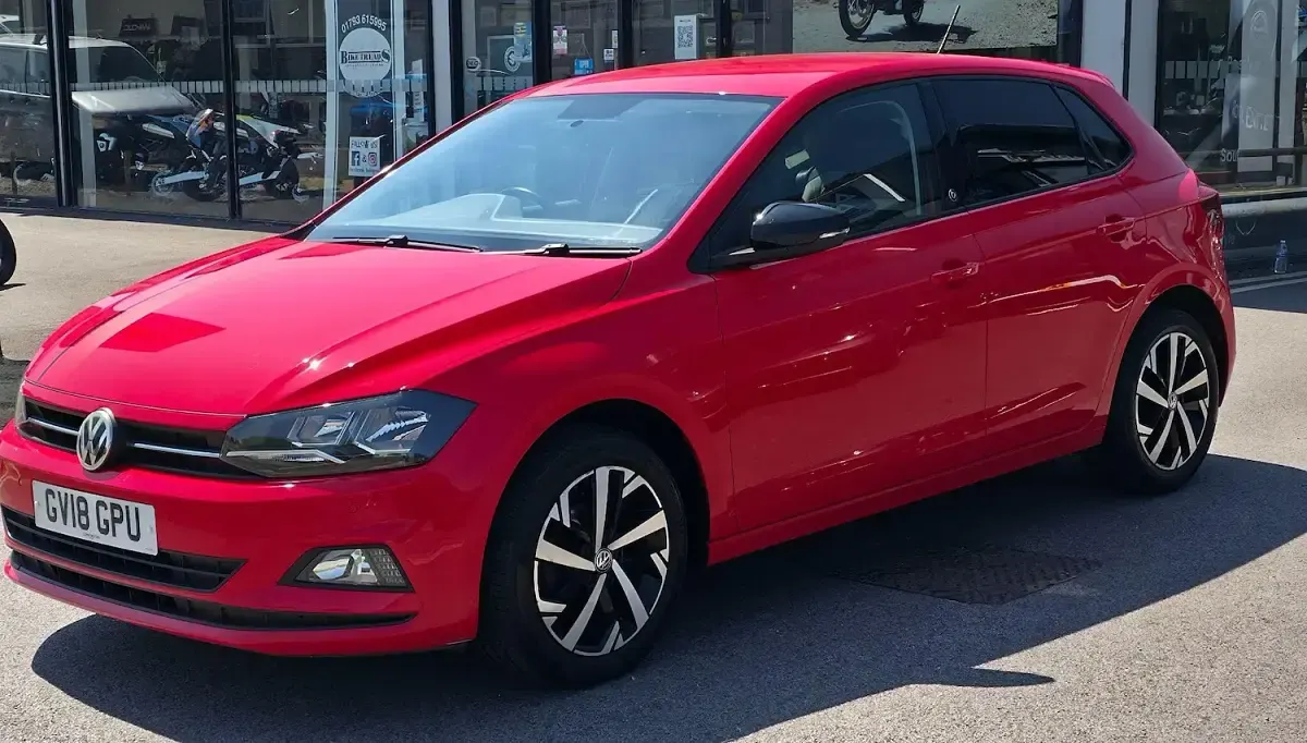 Used VW Polo Beats 65 HP (47 kW) 2018 Red Hatchback