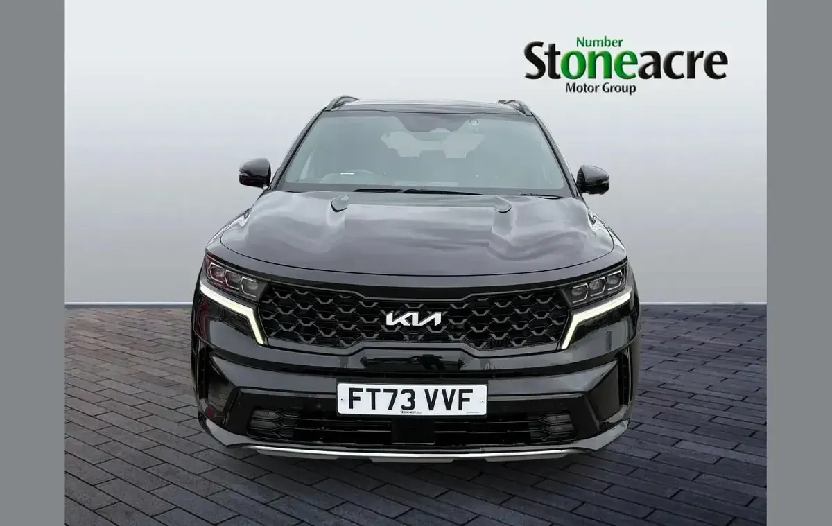Used Kia Sorento 190 HP (139 kW) 2024 Black SUV