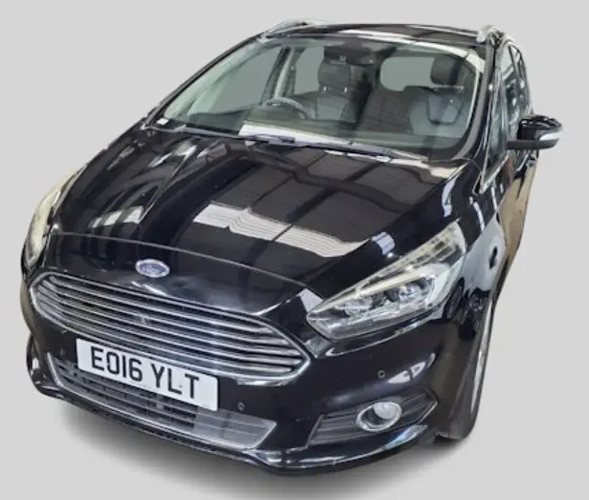 Used Ford S-MAX Titanium 2016 Black MPV
