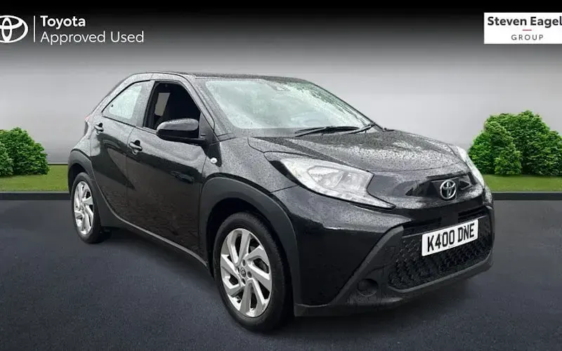 Used Toyota Aygo X PURE 72 HP (52 kW) 2025 SUV