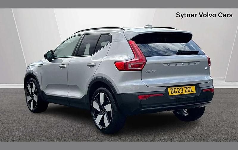 Used Volvo XC40 Ultimate 258 HP (189 kW) 2023 Silver SUV