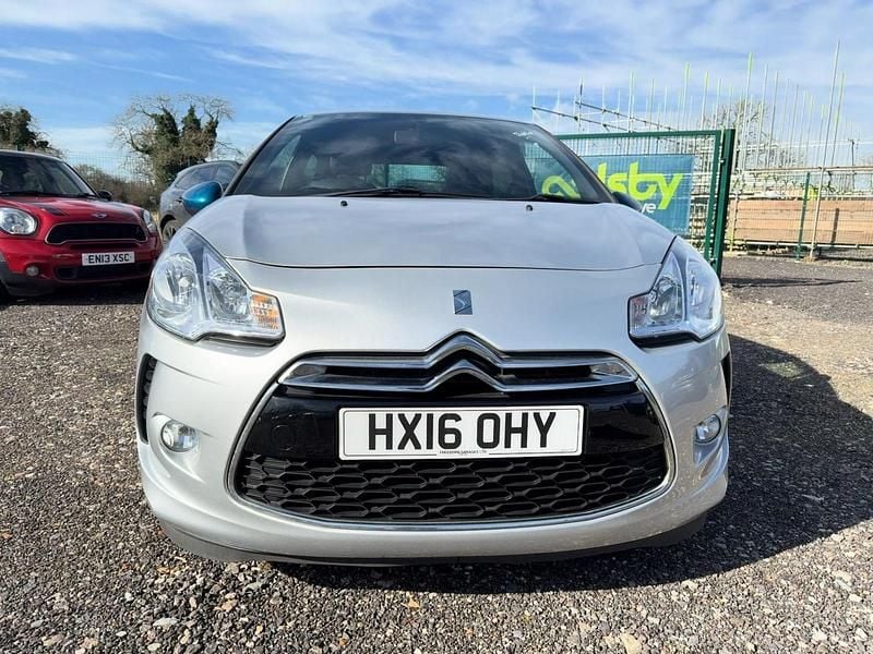 Used DS Automobiles DS3 110 HP (80 kW) 2016 Silver Hatchback