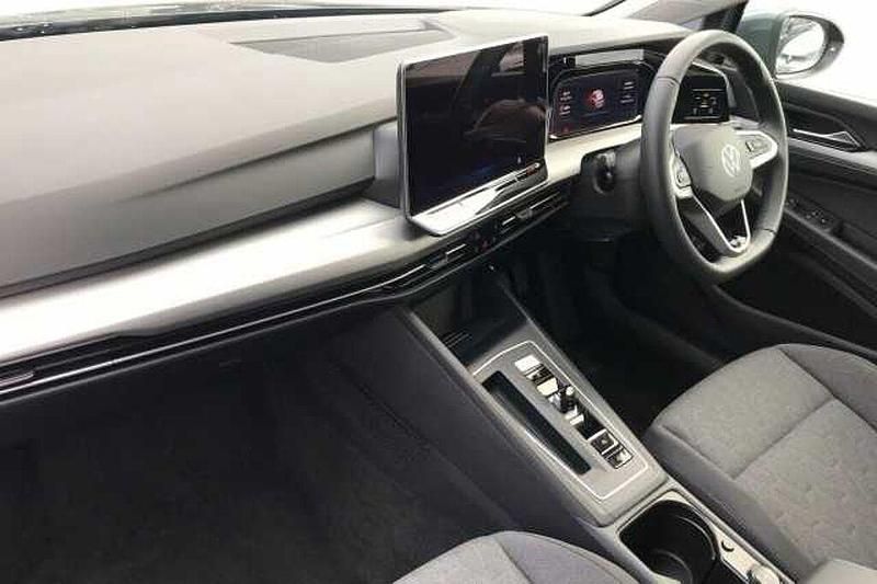 Used VW Golf VIII 204 HP (150 kW) 2025