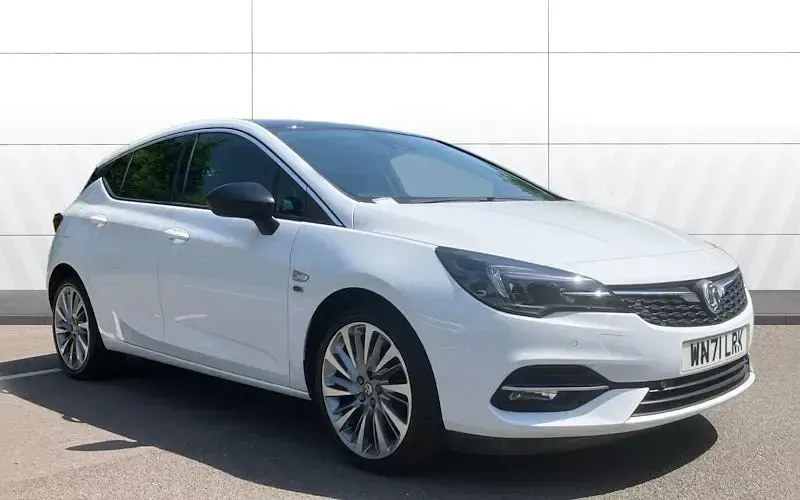 Used Vauxhall Astra Edition 145 HP (106 kW) 2021 Hatchback