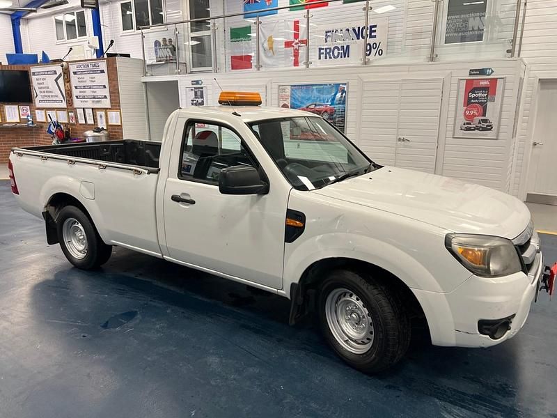 Used Ford Ranger XL 143 HP (105 kW) 2011 White Pickup