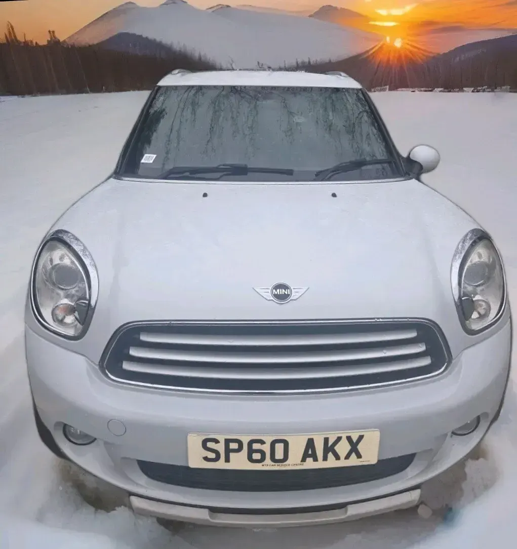 Used Mini Cooper D 2010 White Hatchback
