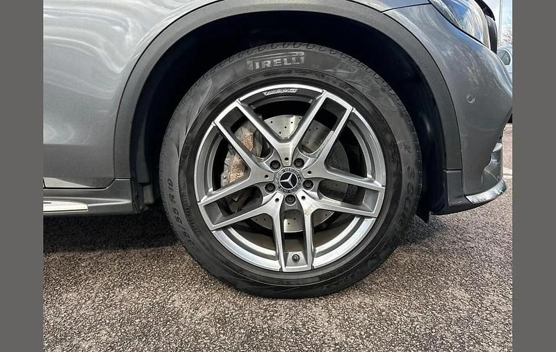 Used Mercedes GLC250 AMG Line Premium 207 HP (152 kW) 2018 Grey SUV