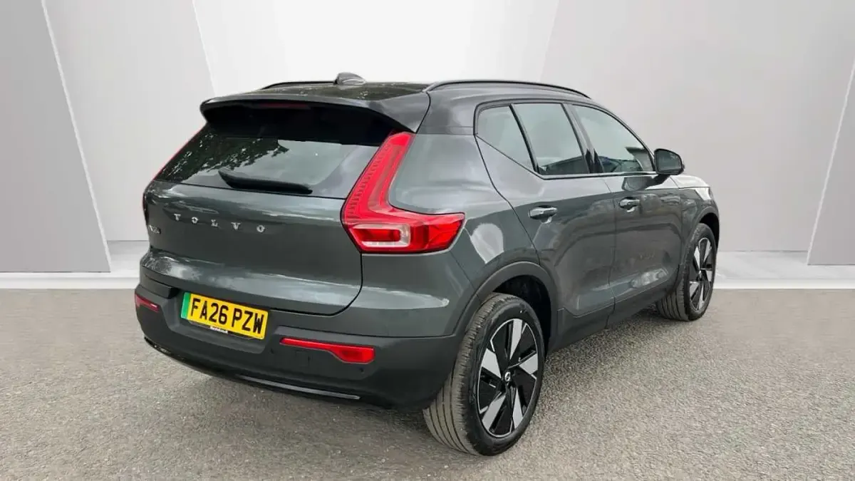 New Volvo EX40 Plus 295 kW (402 HP) 2026 SUV