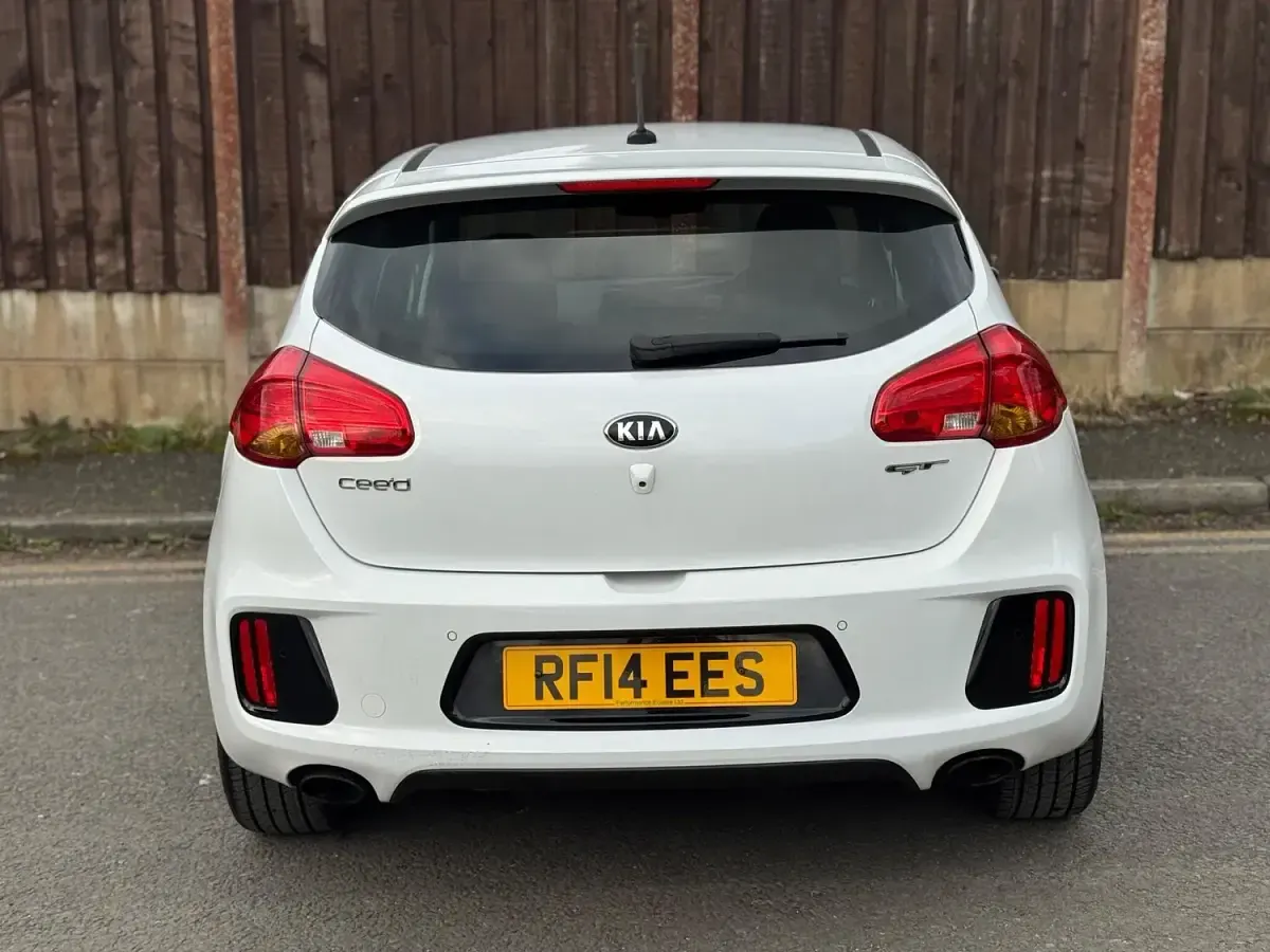 Used Kia Ceed GT GT 2014 White Hatchback