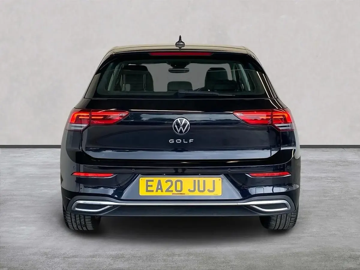 Used VW Golf VII Style 150 HP (110 kW) 2020 Black Hatchback