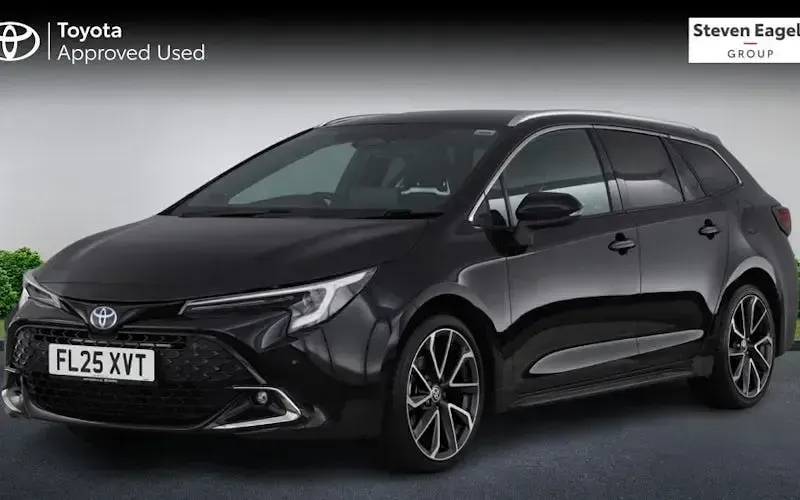 Used Toyota Corolla 140 HP (102 kW) 2025 Black Estate