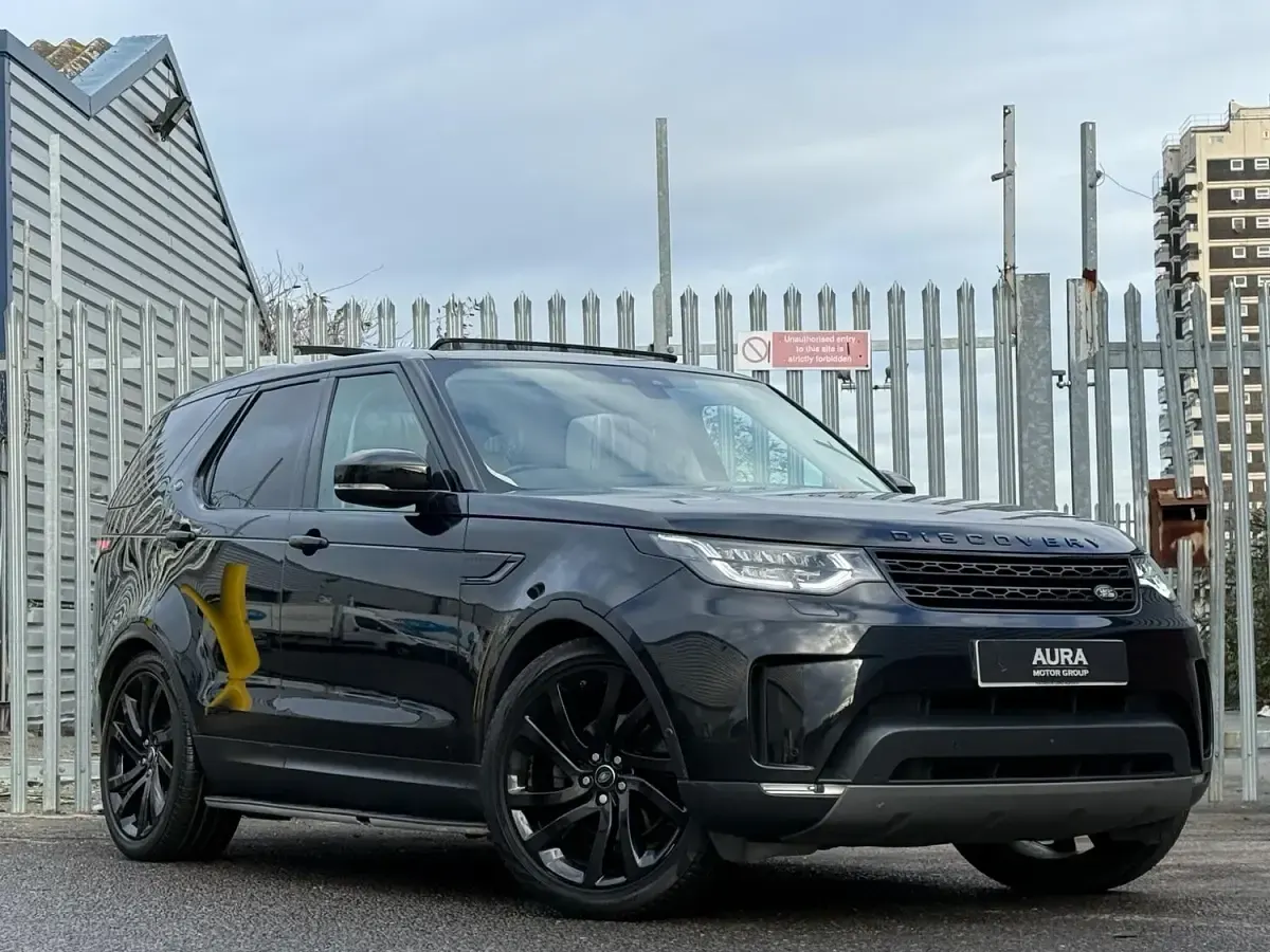Used Land Rover Discovery 5 HSE Luxury 2019 Black SUV
