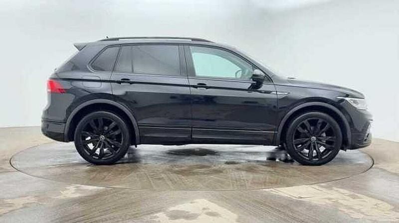 Used VW Tiguan Black Edition 150 HP (110 kW) 2024 Black SUV