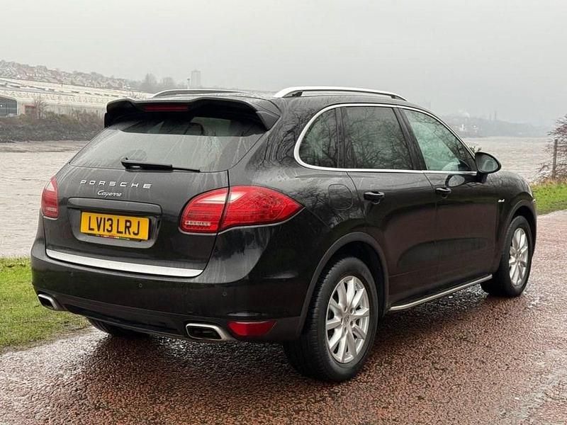 Usado Porsche Cayenne 245 HP (180 kW) 2013 Preto SUV