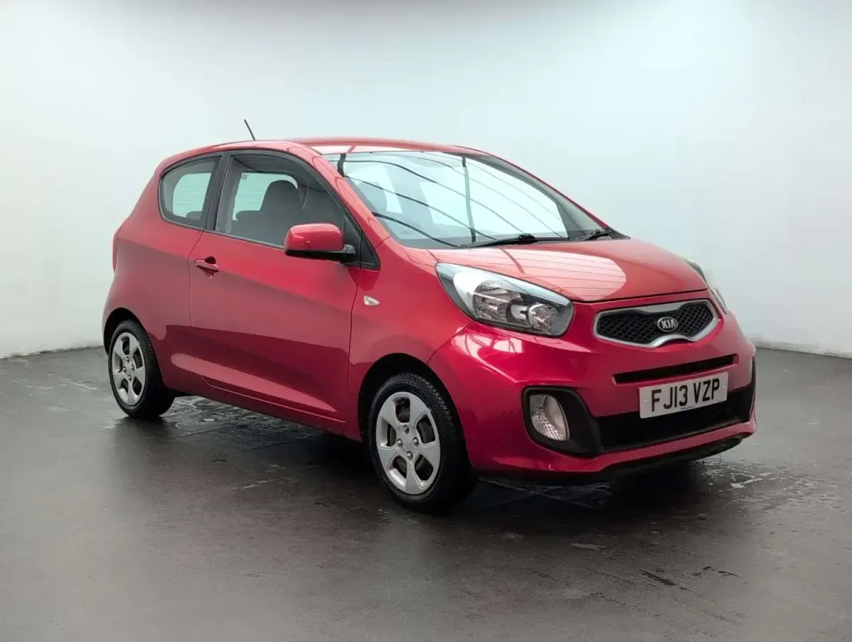 Second-hand Kia Picanto 68 CP (50 kW) 2013 Roșu Hatchback