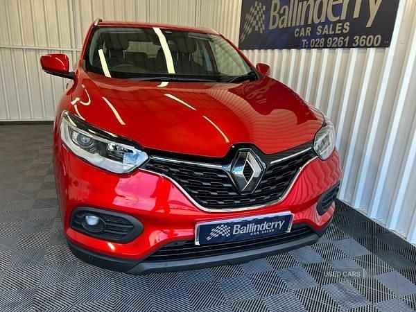 Used Renault Kadjar Iconic 140 HP (102 kW) 2020 Red SUV