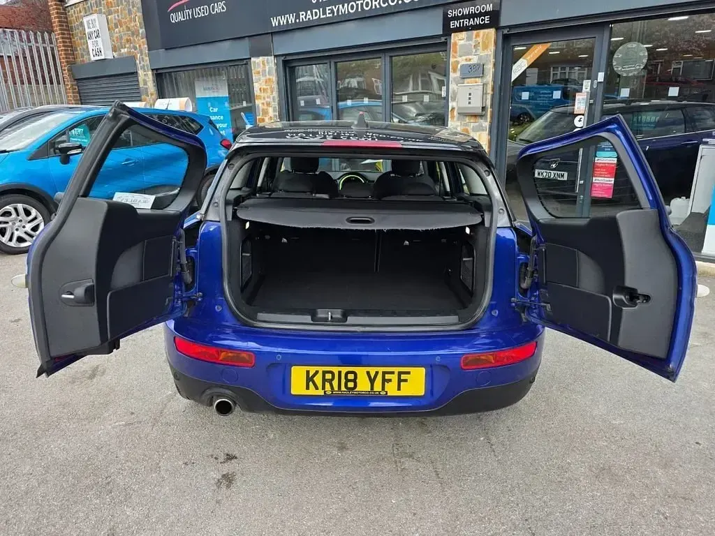 Gebraucht Mini Cooper Clubman 136 PS (100 kW) 2018 Blau Kombi