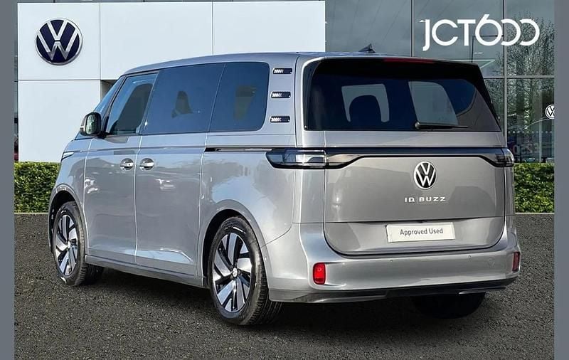 Used VW ID. Buzz Pro 150 kW (204 HP) 2023 Silver MPV