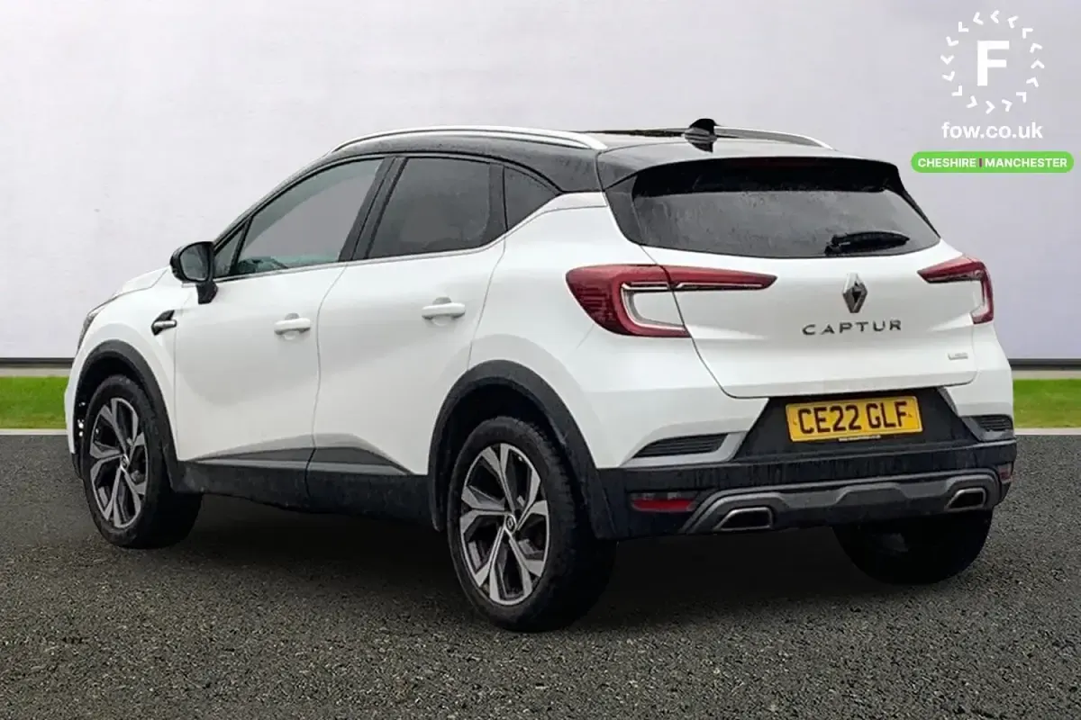 Begagnad Renault Captur R.S. 140 HK (102 kW) 2022 Vit SUV