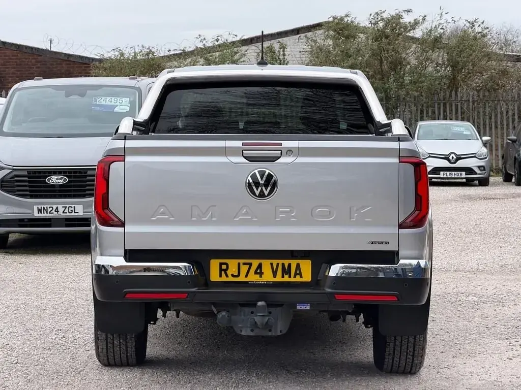 Begagnad VW Amarok Style 202 HK (148 kW) 2024 Silver Pickup