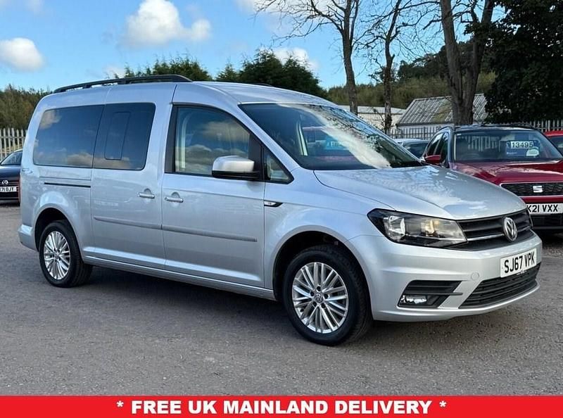 Silver Used 2017 VW Caddy Maxi Life Life MPV | £16,995 (Expensive) - Image 1/4