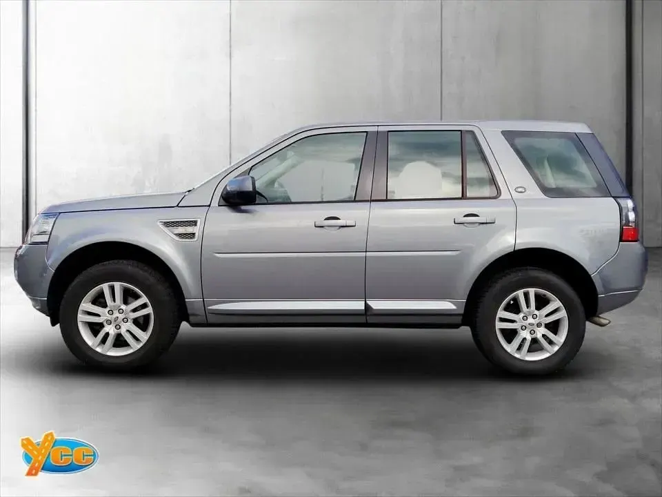 Used Land Rover Freelander 2 190 HP (139 kW) 2013 Grey SUV